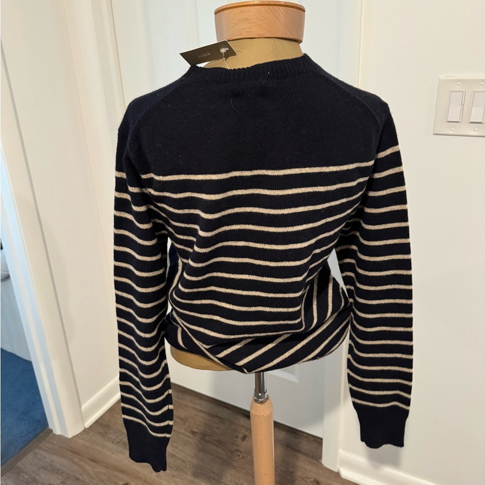 NWT J CREW WOOL SWEATER - Picture 5 of 8